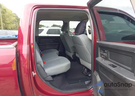 2018 Ram 1500 Express 4X2 5'7 Box из США, поврежденный, VIN 1C6RR6KT6JS350107